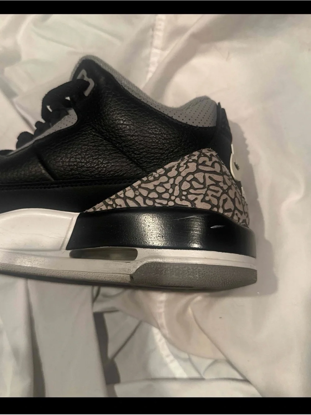 Air Jordan 3 ‘Cement’